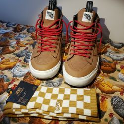 Sz 9.5 Vans MTE Sk8-Hi waterproof/insulated