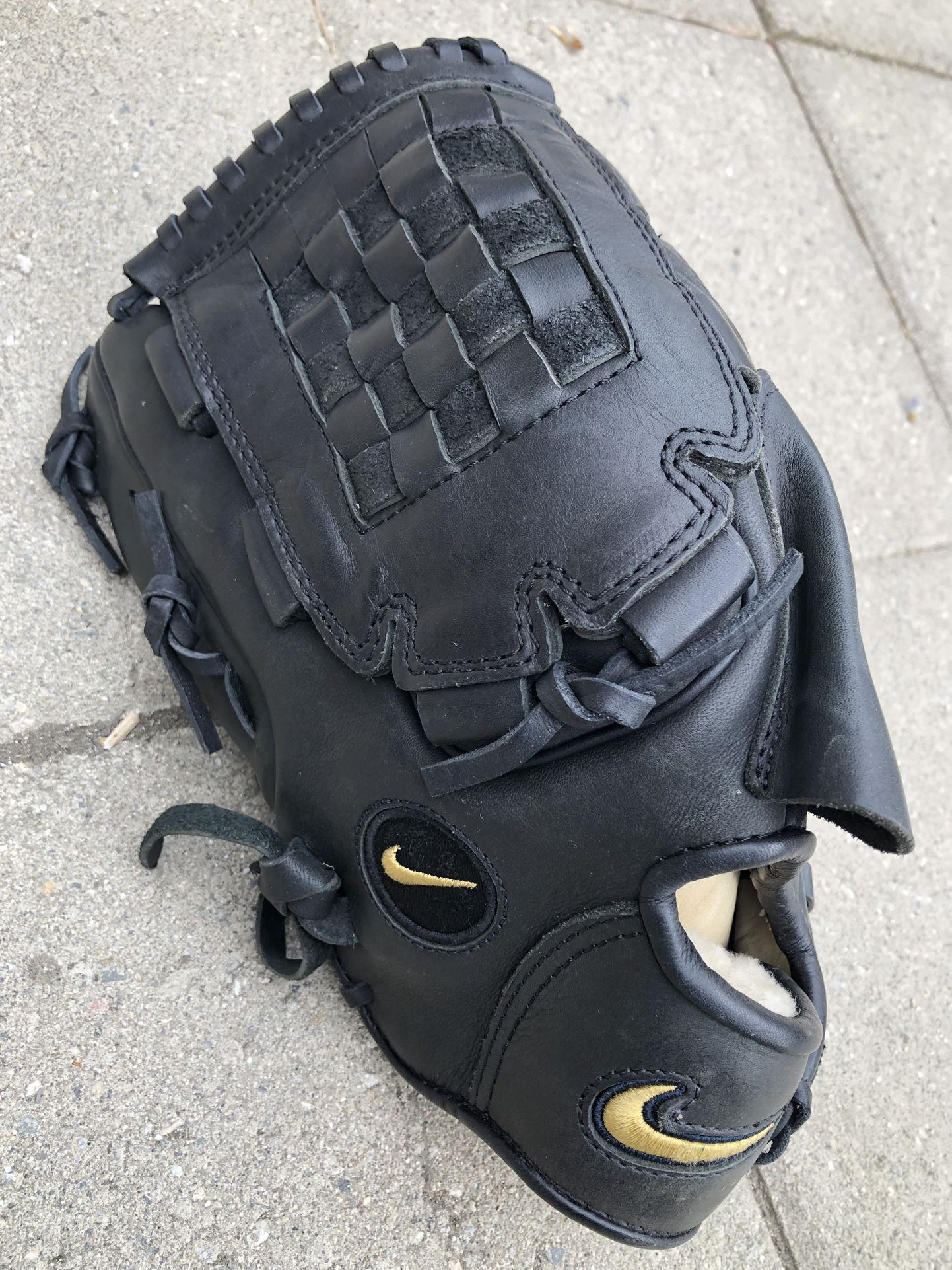 Lefty Nike Pro Gold Tradition 1201 Baseball Glove Sz 12” Have More Baseball And Softball Equipment 