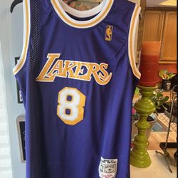 Kobe Bryant Lakers Jersey Sz large