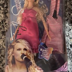 Taylor Swift Fashion Collection- Pretty in Pink