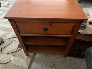 2 Dressers and Nightstans