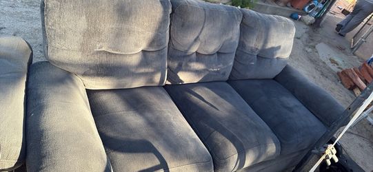 Free couches