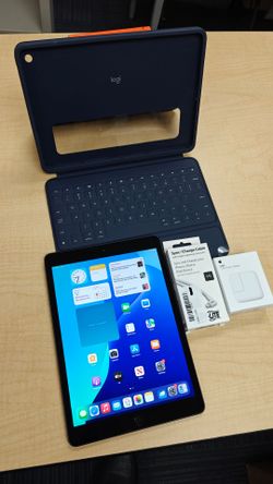 iPad 7th Generation WiFi like New