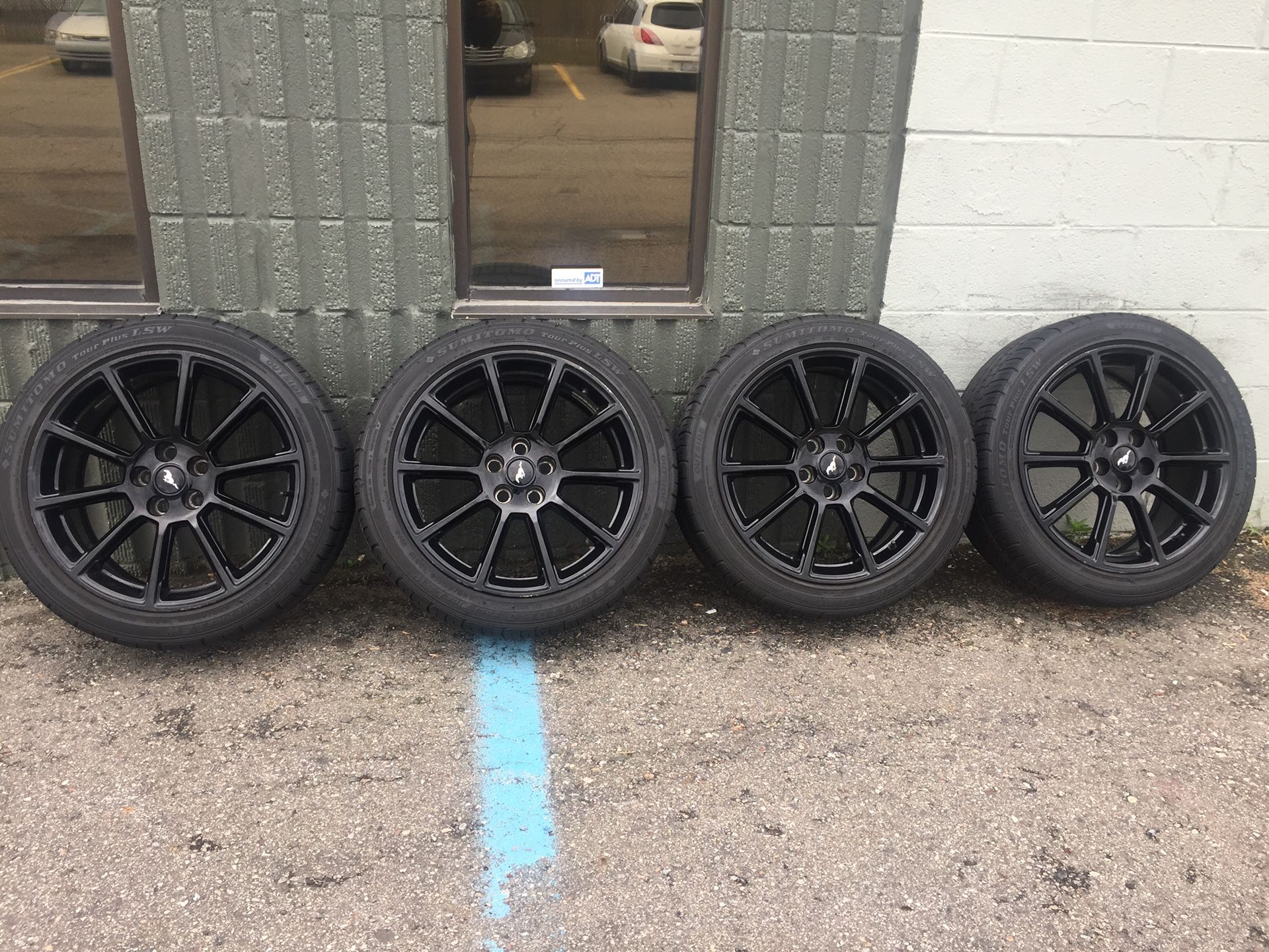 19” FORD MUSTANG GT WHEELS RIMS TIRES GLOSS BLACK CROWN VICTORIA MERCURY GRAND MARQUIS WE FINANCE
