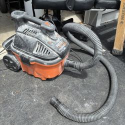 Vacuum Cleaner !