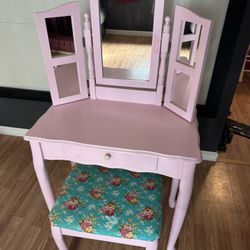 Vanity Set