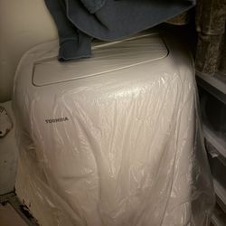 Toshiba air conditioner 10,000 btu
