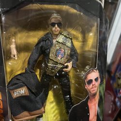 AEW.      WRESTLING.       ORANGE.     CASSIDY