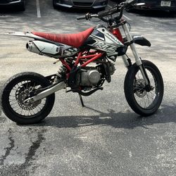 Dirt Bike 