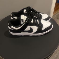 Panda Dunks SZ 11