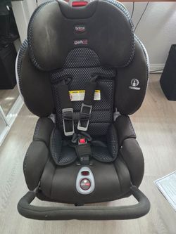 Britax boulevard clicktight convertable carseat