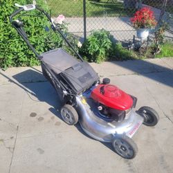 Lawn Mower 