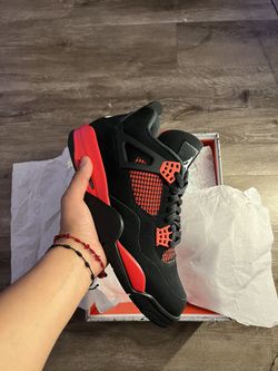Jordan 4 Red Thunder Size 11.5 VVVNDS 