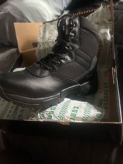 Motorcycle boots