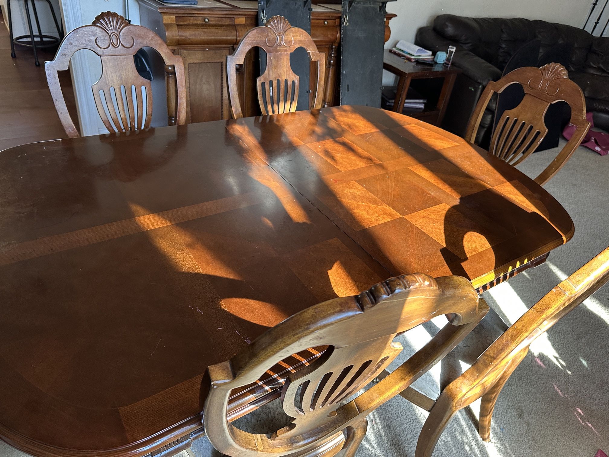 Beautiful Dining Table With Cover And Leaves