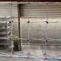 Pop-up Frame