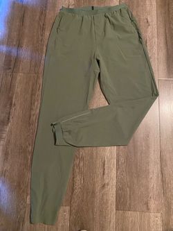 Lululemon Men’s joggers size M