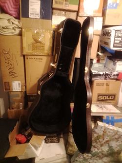 Takamine guitar acoustic guitar case  best offer