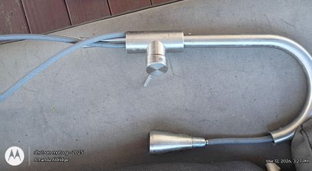 Delta Spray Faucet