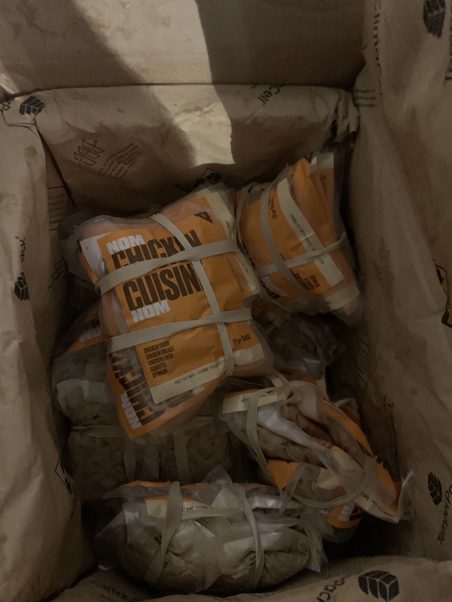 Today Only Nom Cat Frozen Food Cuisine In Vacuum Sealed Original Package 35 Of Them A Months Supply