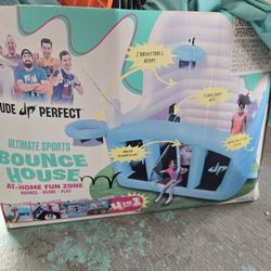 Dude Perfect Bounce House 
