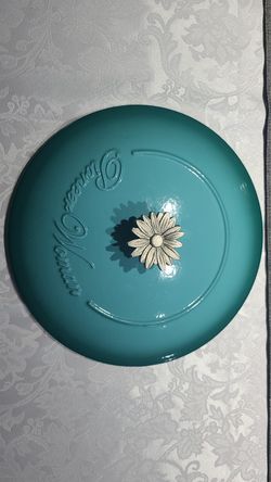 Cast iron Pioneer Women lid only