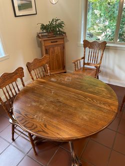 Antique Oak Dining Table with 4 Chairs