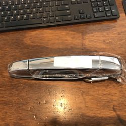 2007, 2008, 2009, 2010, 2011, 2013 Chrome Door Handle Rear Passenger Side ( New Car Parts ) Silverado , Sierra, Yukon, Tahoe, Suburban, Escalade