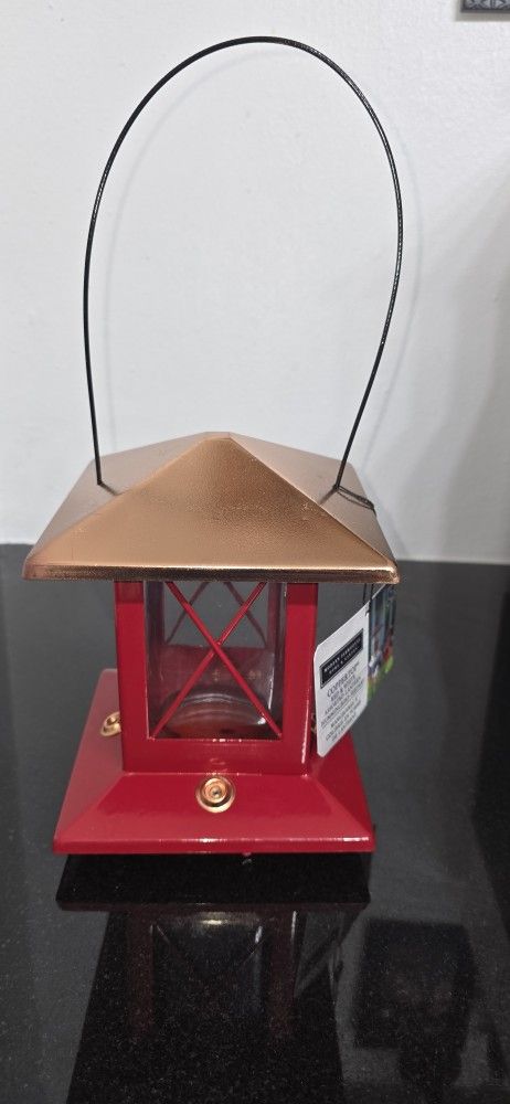 Lantern hummingbird feeder