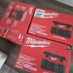 Milwaukee M18 vaccum 