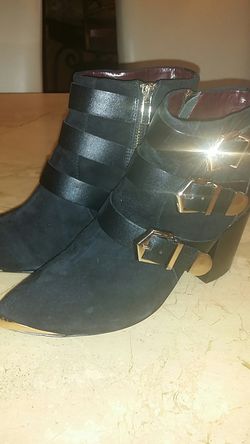 Fabulous ankle boots ! N.M LAST call , I never wear this boots ! Size 8.5 but I will said size 8 from weather report !