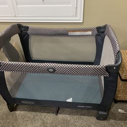 Graco Play pin