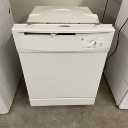 GE Dishwasher Works Great 90 Days Warranty 