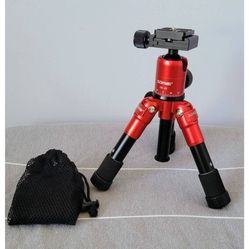 Aluminum Compact Lightweight Mini Desktop Tabletop Tripod, Red
