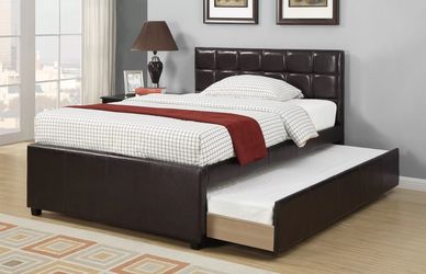 De Remate $$$490 Mattresses Included