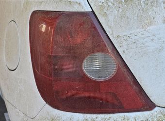 Ep3 tail lights red