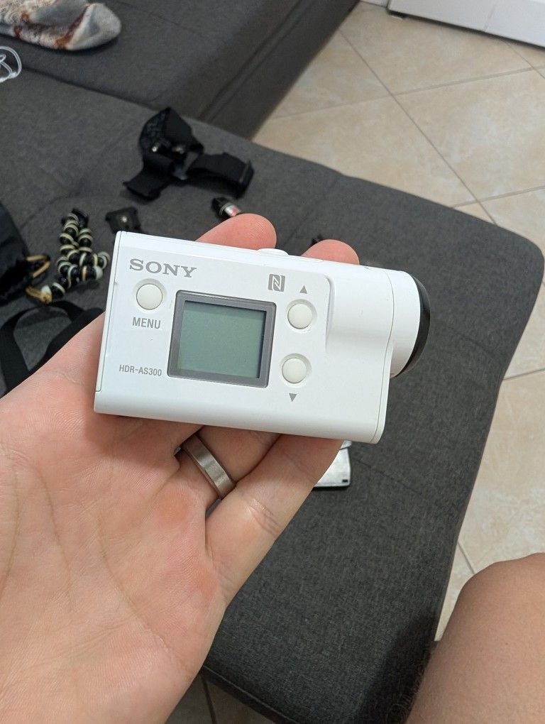 Sony HDR-AS300 Action Cam – Trusted by Top YouTubers!