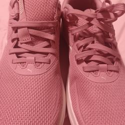 Women's Puna Seze 7.5 Brandnew