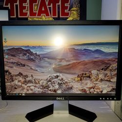 DELL DESKTOP COMPUTER MONITOR TV.21 INCHES. IN GREAT CONDITION GREAT GRAPHICS..FLIPS UP AND DOWN..SE HABLA ESPANOL. CHECK OUT MY PAGE FOR MORE..