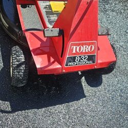 Toro 8-32 , 8 HP Mower