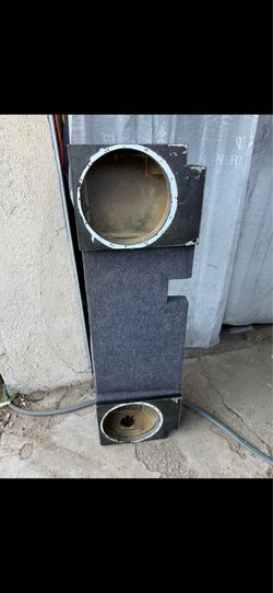 Caja para Bosina 10” en buenas condiciones