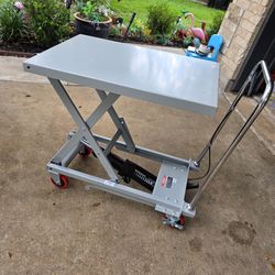 Vevor hydráulic table new $175 Price FIRM/ Nueva PRECIO FIRME $175