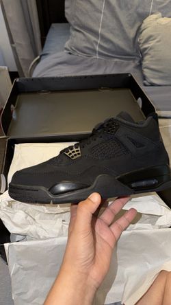 Black Cat 4s