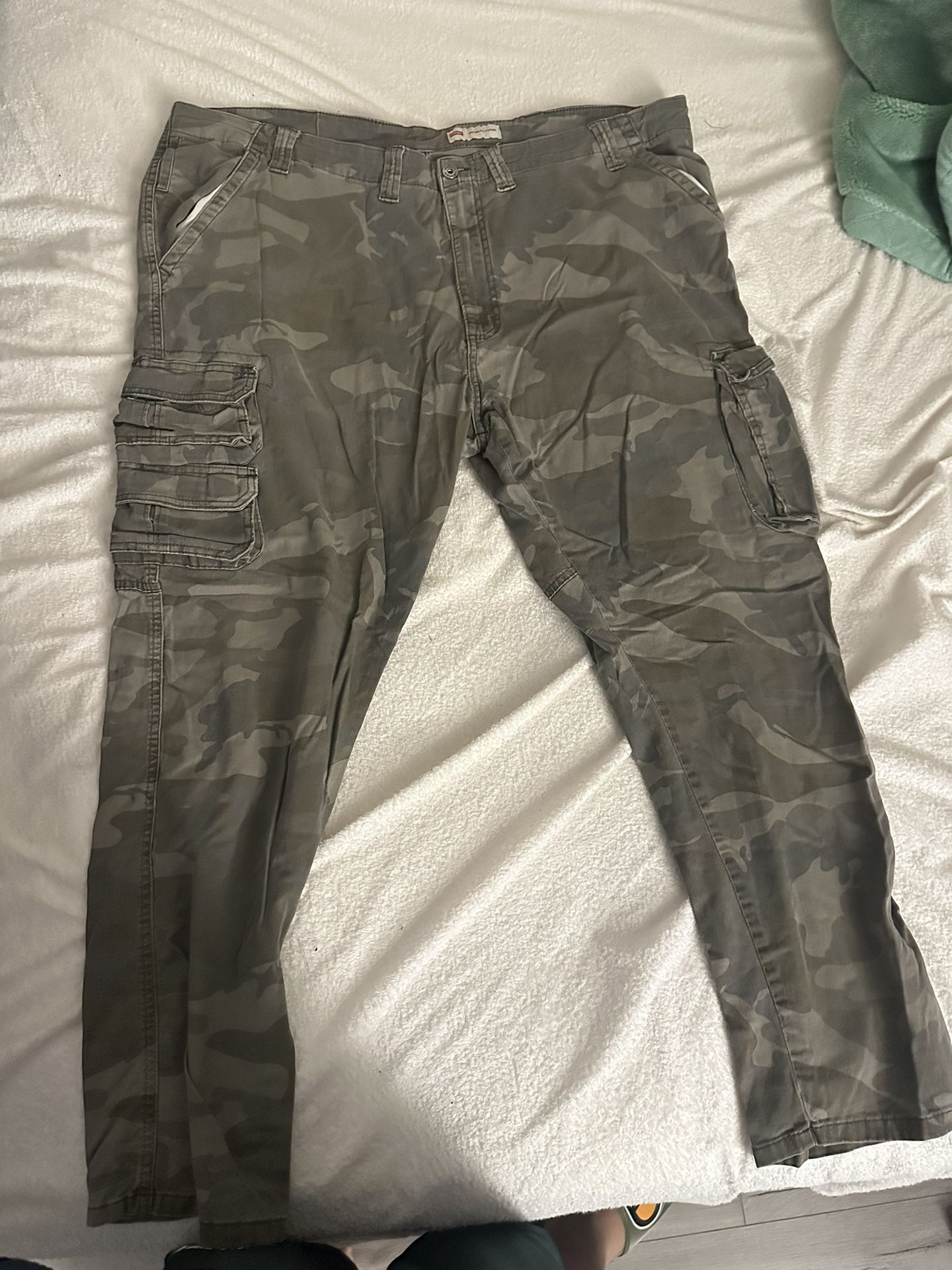 Wrangler Camo Cargo Pants