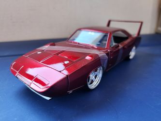 Die Cast Metal - Fast & Furious - Dodge Charger Daytona  - New -