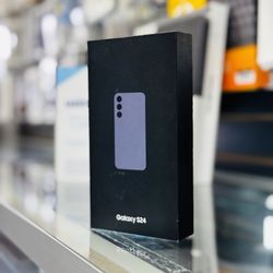 Samsung S24 (Factory Unlocked) 