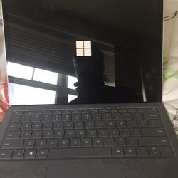 Surface Laptop Go - Sandstone, Intel Core i5, 8GB RAM, 256GB SSD