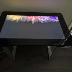 Infinity Table