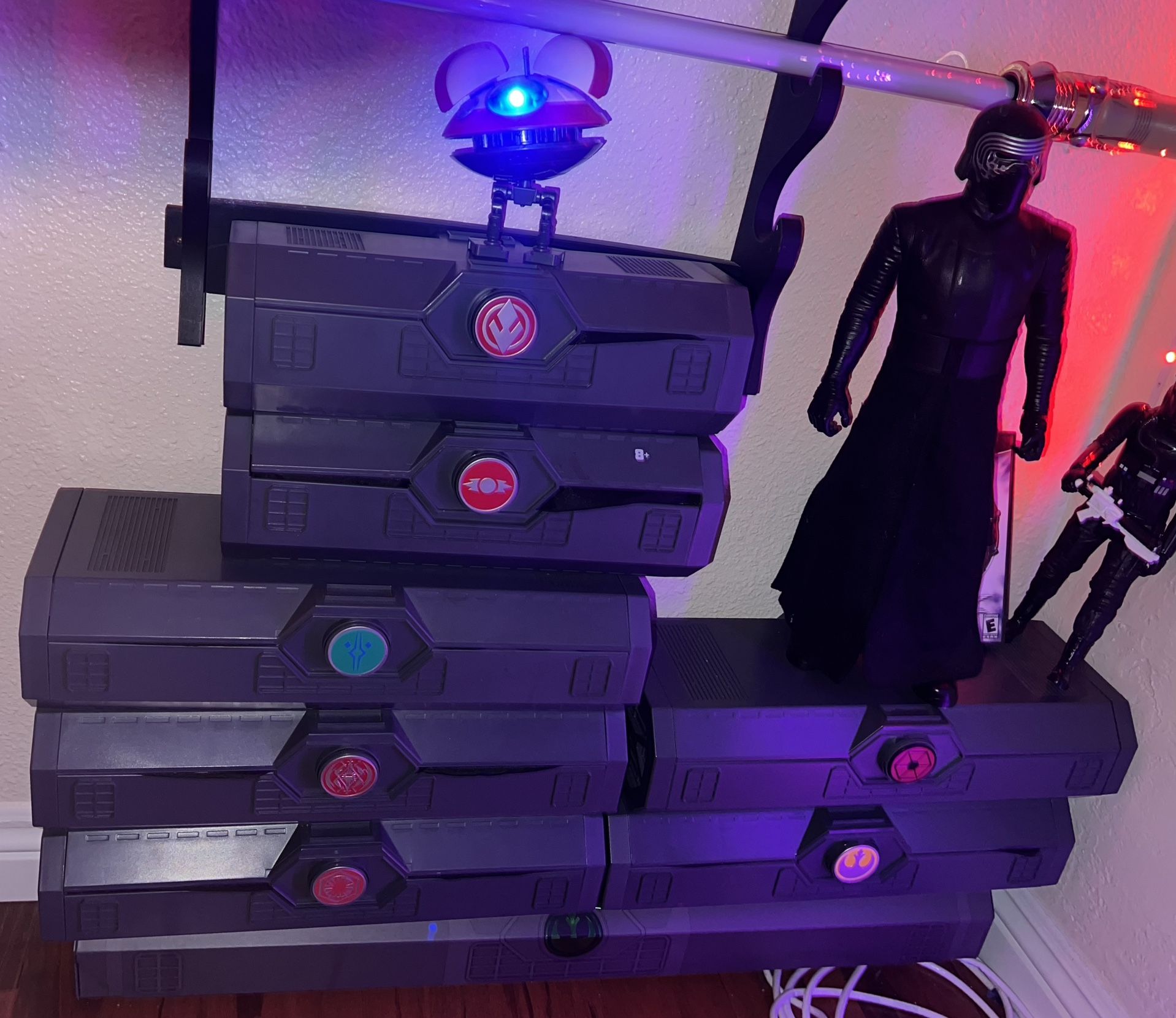 Disney Galaxys Edge LightSaber Cases