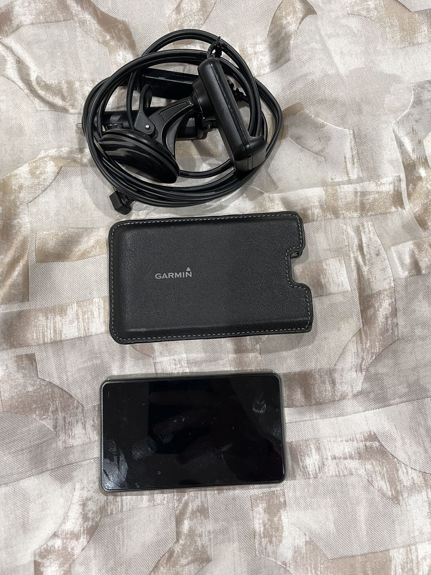 Nuvi 3760 GPS for Sale in PA - OfferUp